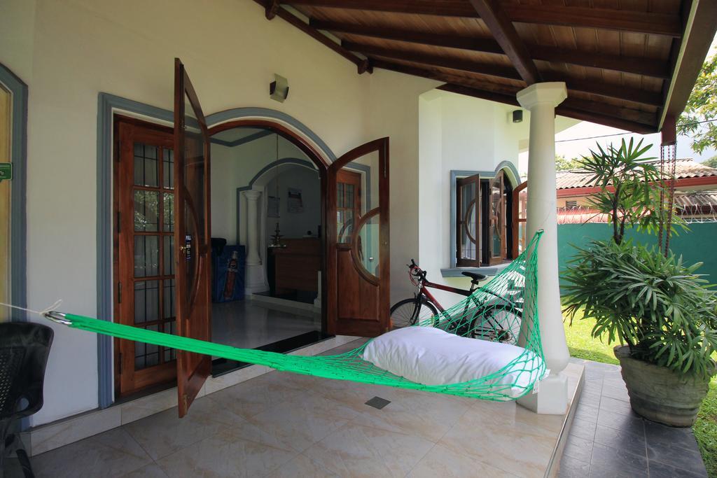 Flipflop Hostel Νεγκόμπο Εξωτερικό φωτογραφία
