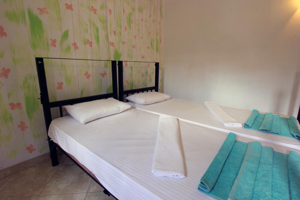 Flipflop Hostel Νεγκόμπο Εξωτερικό φωτογραφία