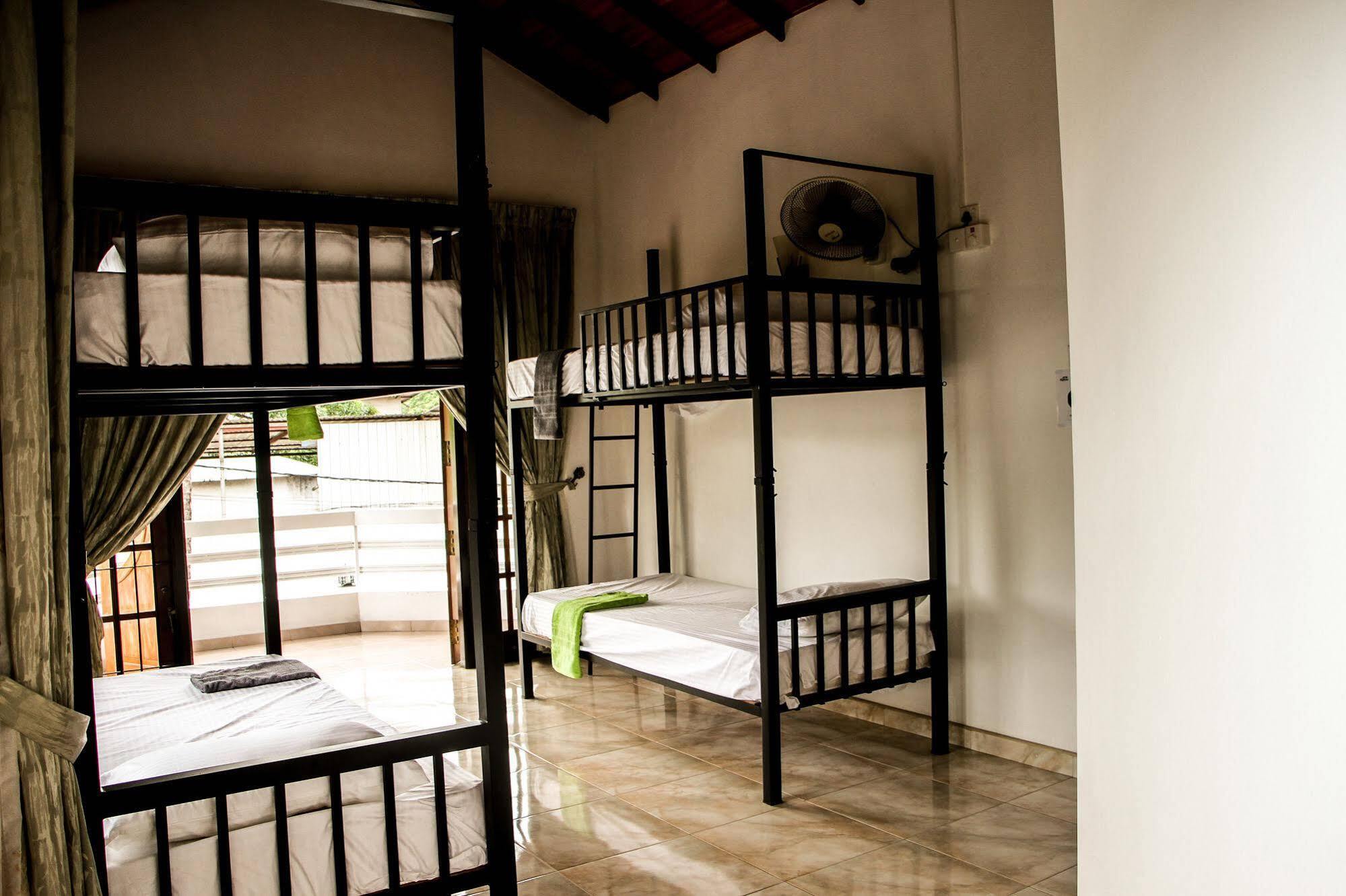 Flipflop Hostel Νεγκόμπο Εξωτερικό φωτογραφία